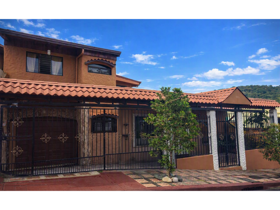 House at Curridabat
