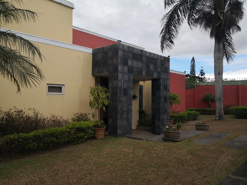 Propiedad en Curridabat