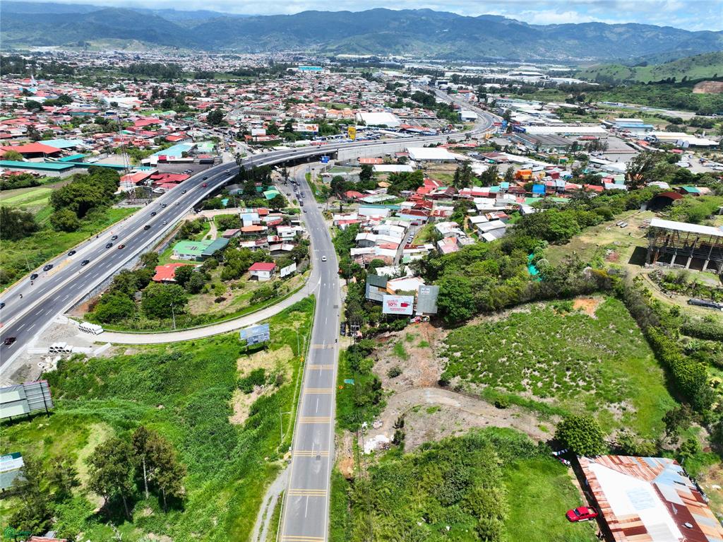 Land at Ochomogo