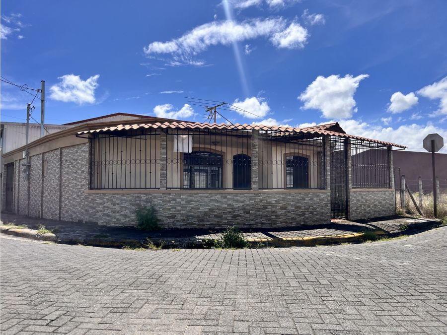 Casa en Occidental
