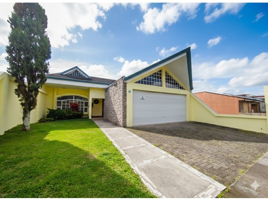 Casa en Sabanilla