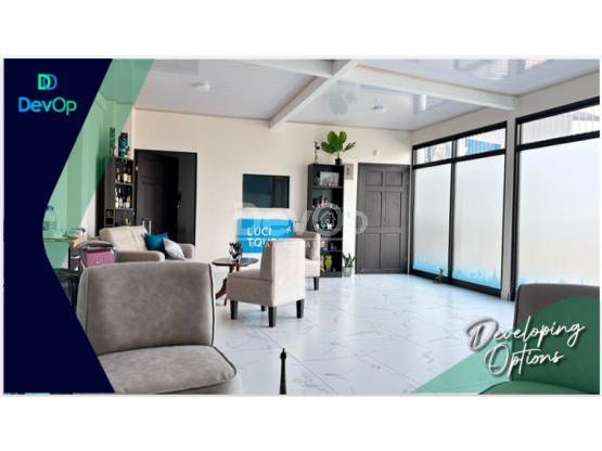Comercial en Occidental