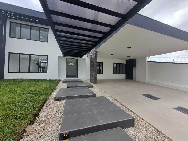 Propiedad en Curridabat