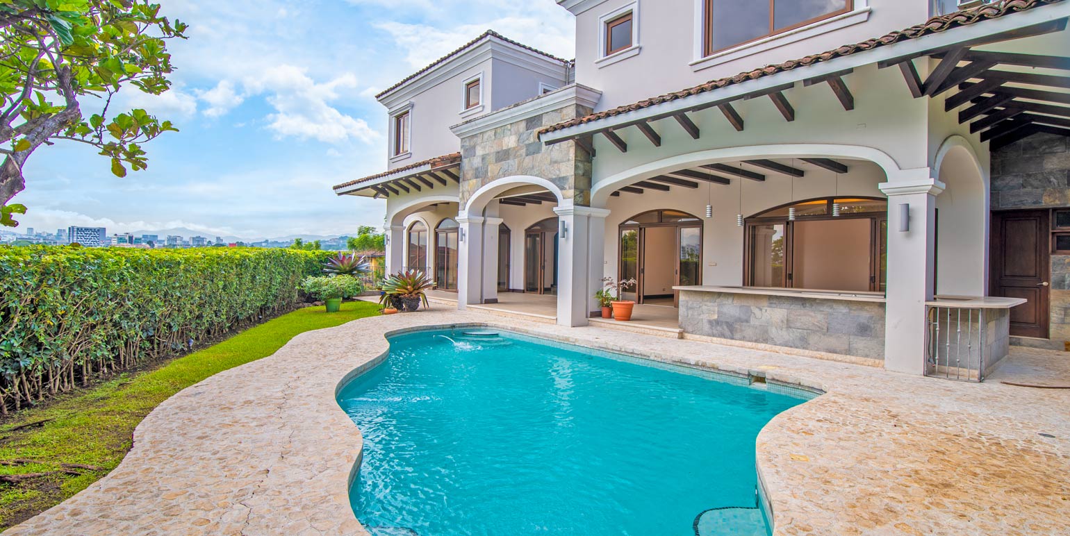 Property at Condominio Cerro Alto