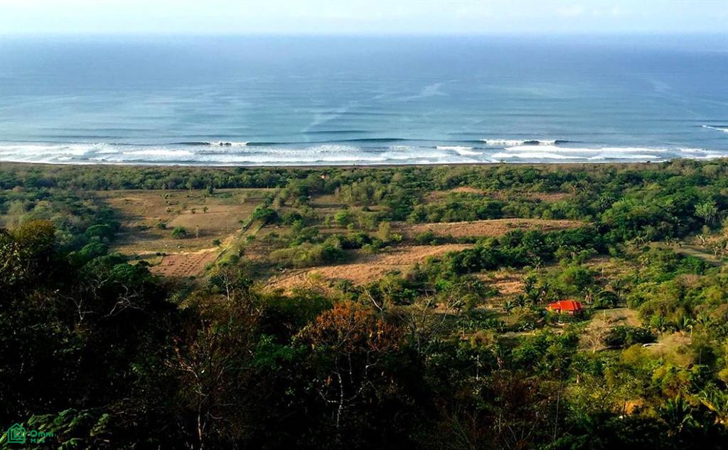 Land at Bejuco