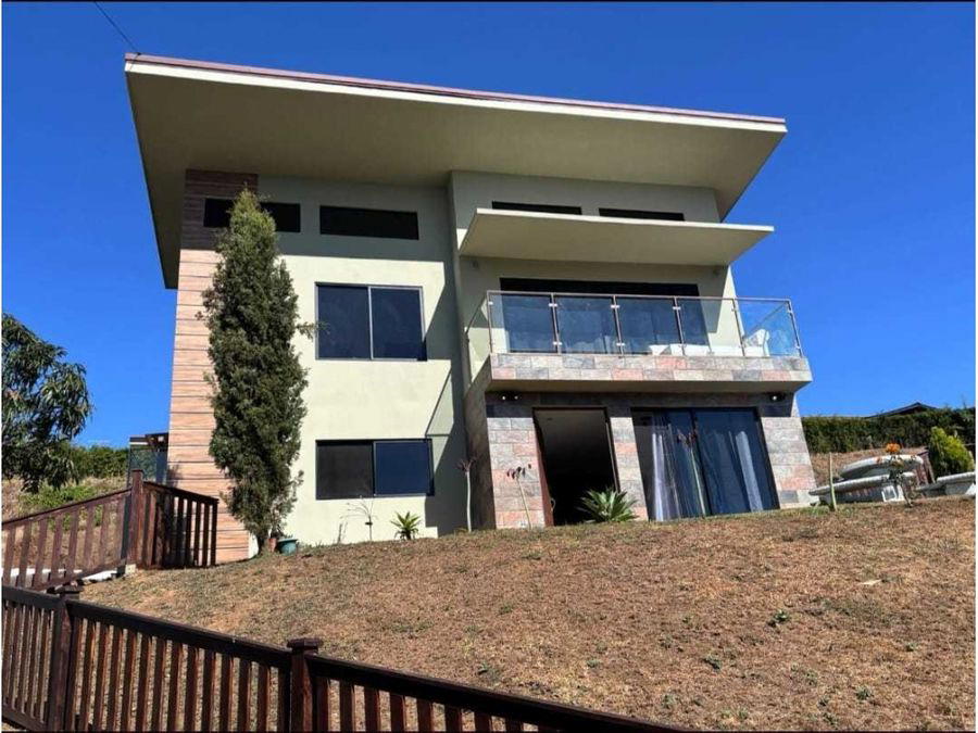 Casa en Condominio El Roble