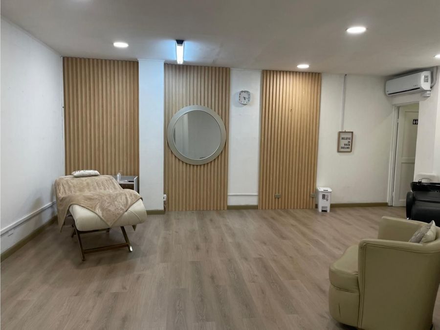 Comercial en San Rafael