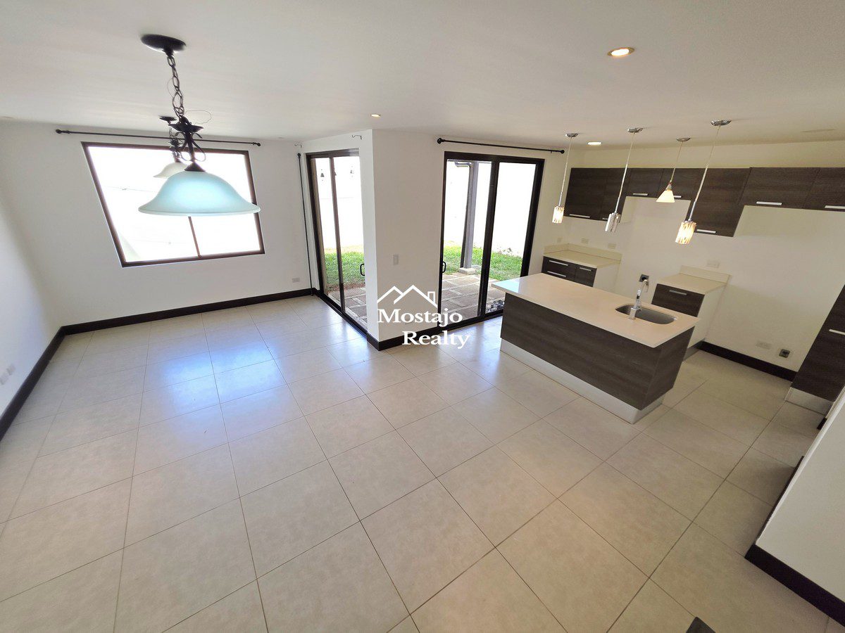 Propiedad en Condominio Parques del Sol