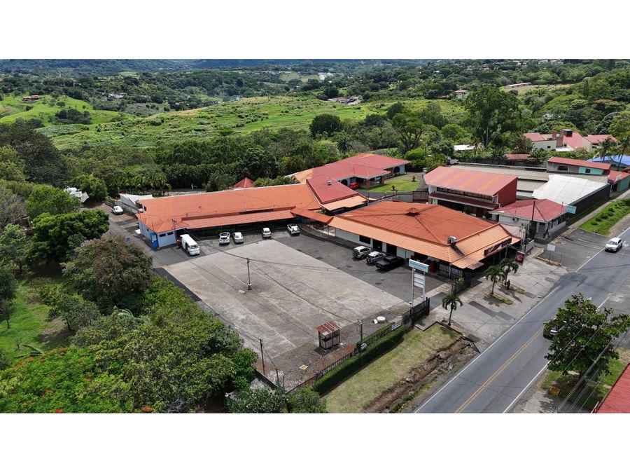 Land at San José