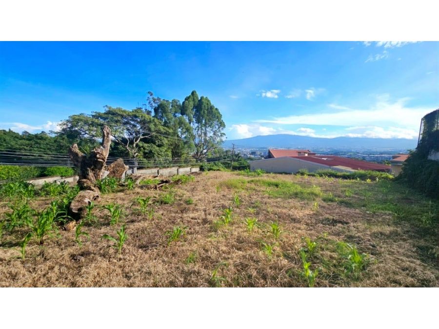 Terreno en Escazú
