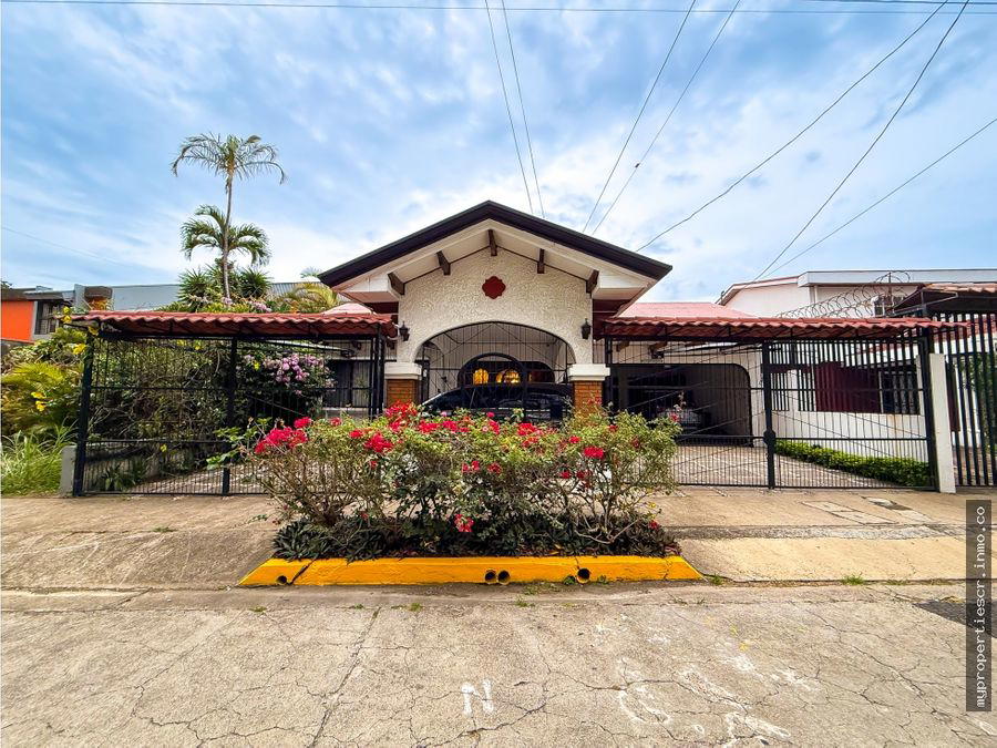 Casa en Escazú