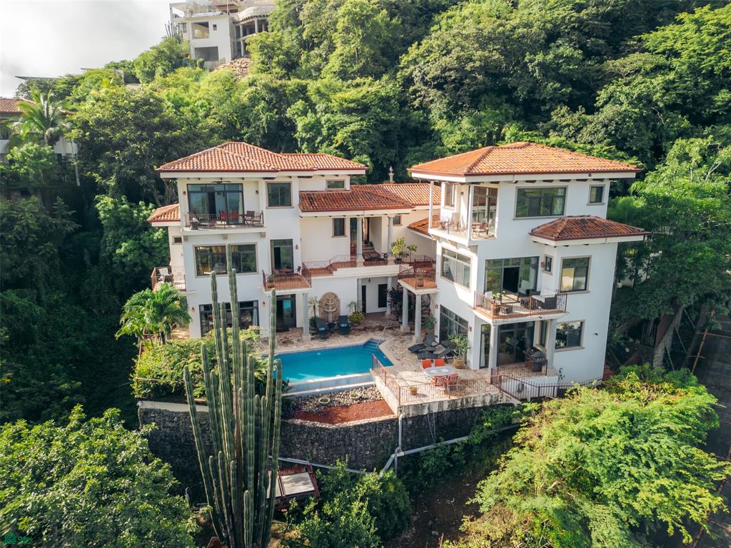 House at Carrillo