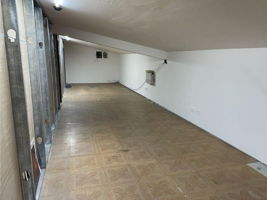 Warehouse at Calle Blancos