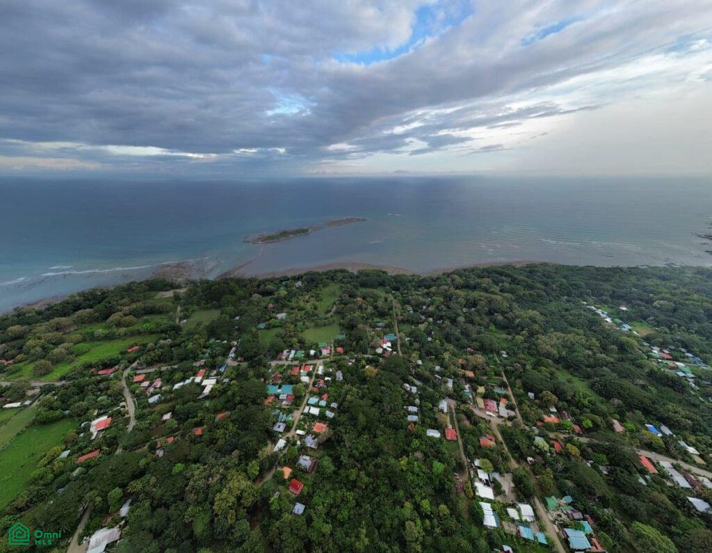 Property at Puntarenas