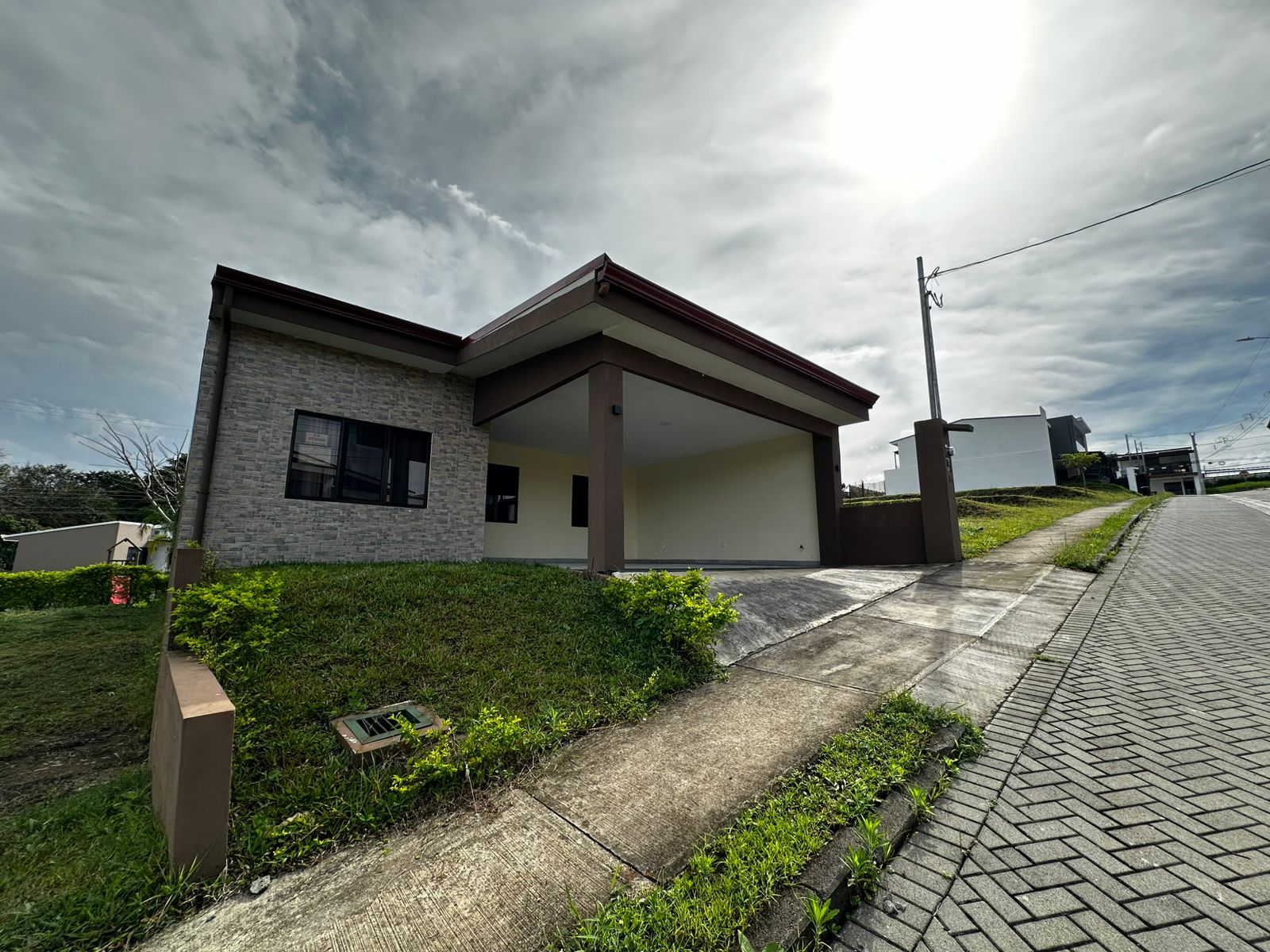House at Condominio Altabrisa