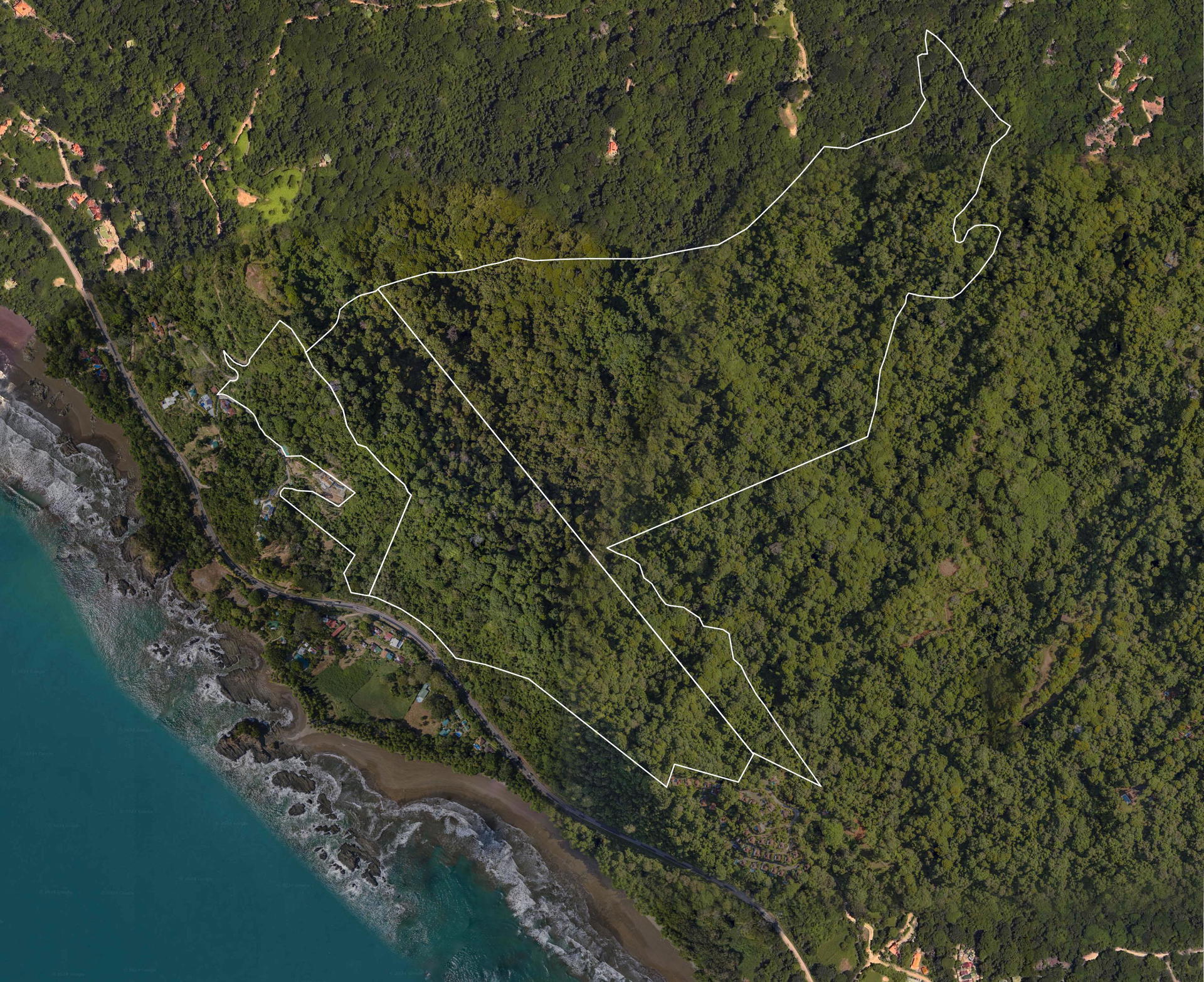 Land at Puntarenas