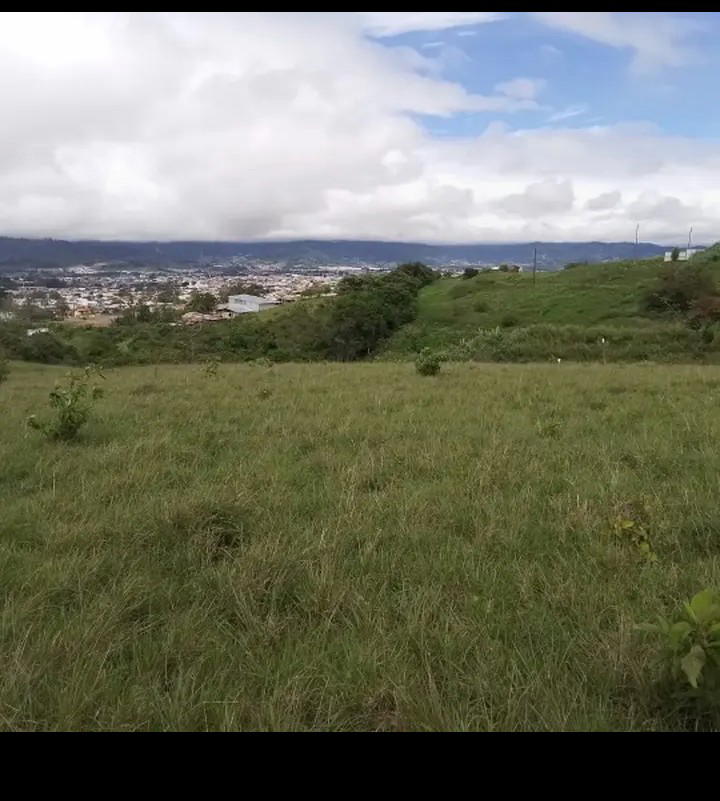 Land at Orotina