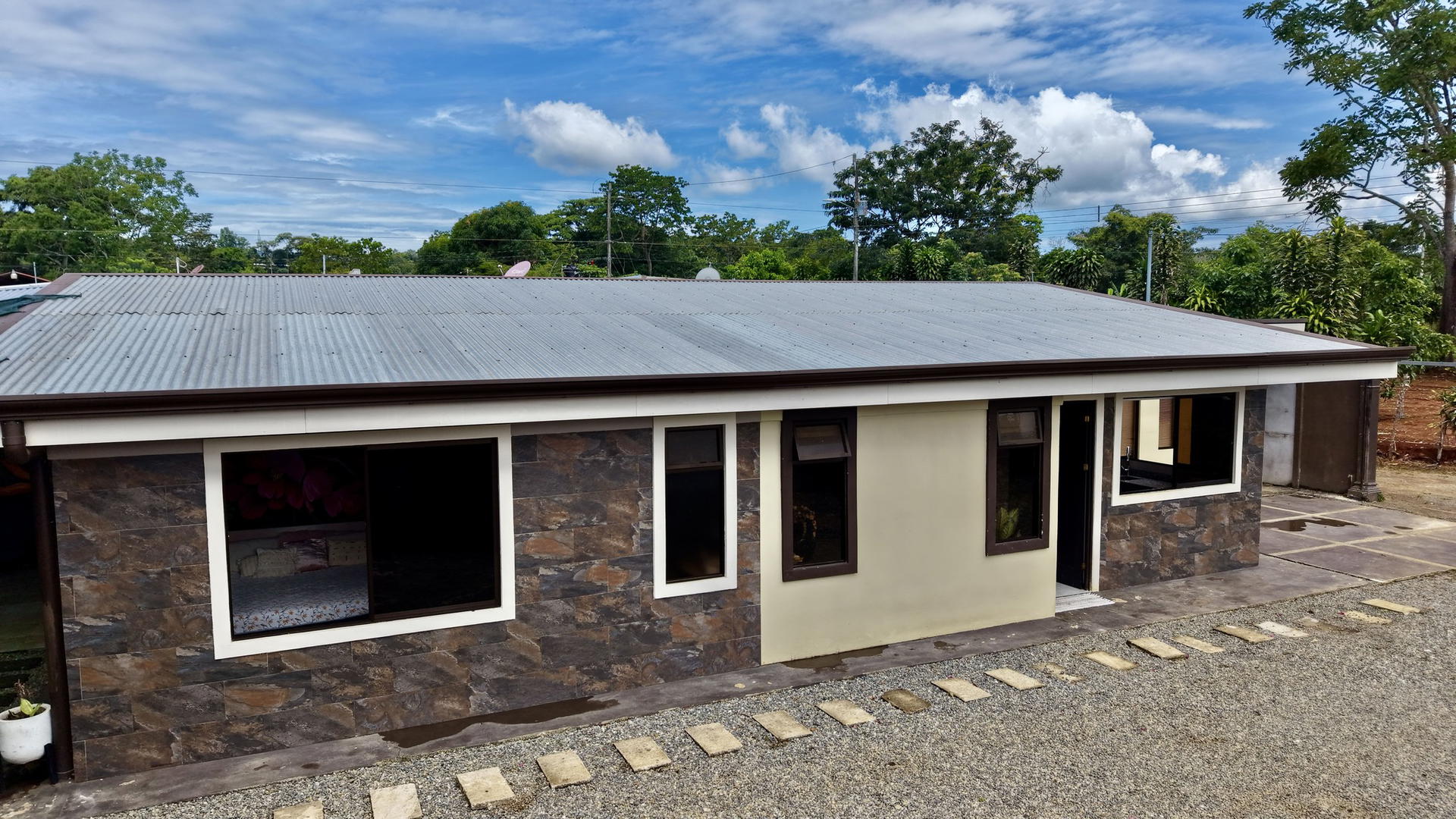 House at Daniel Flores