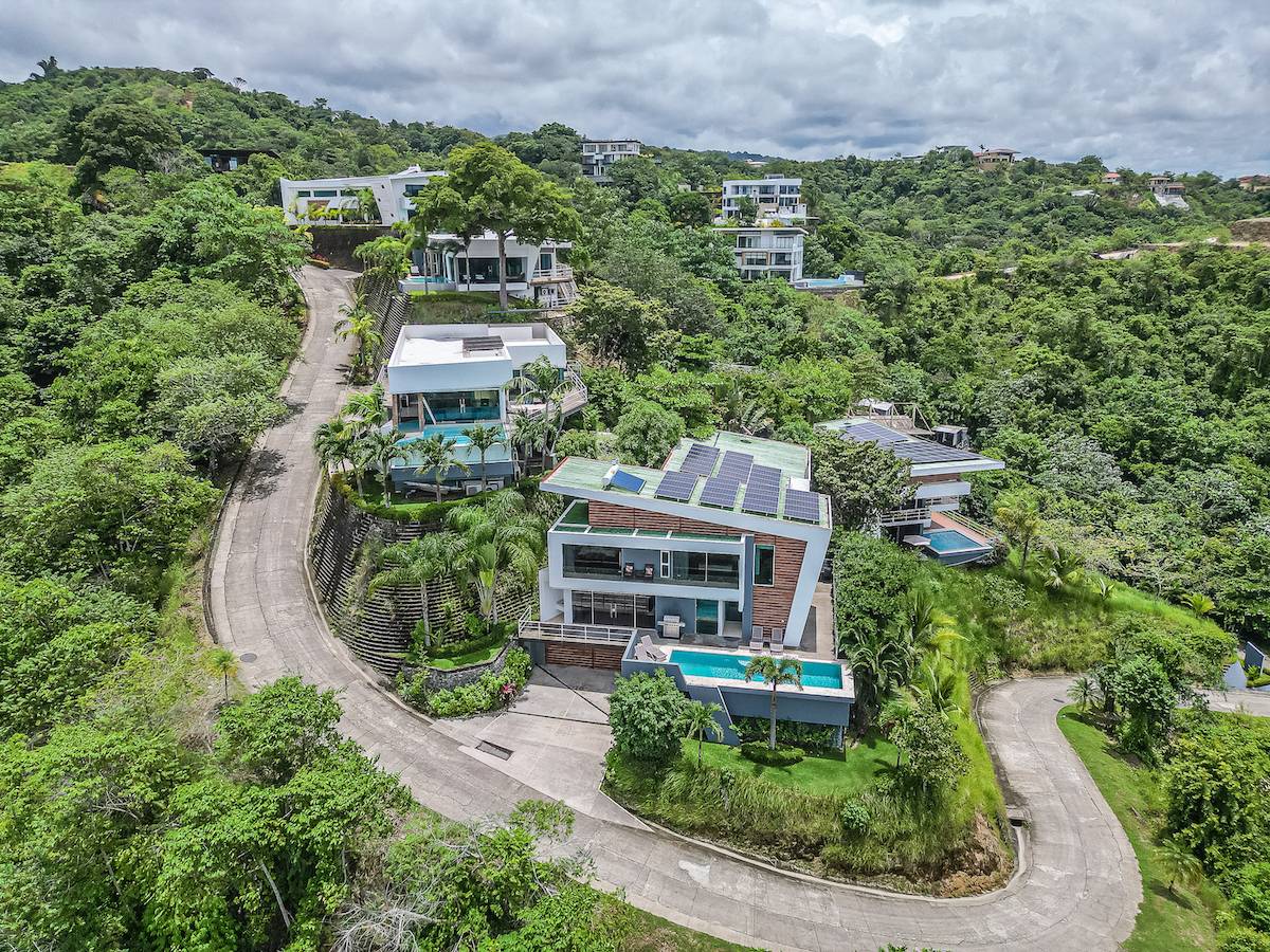 House at Playa Hermosa