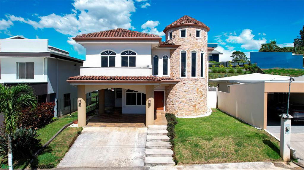 Casa en Condominio Valle Las Flores