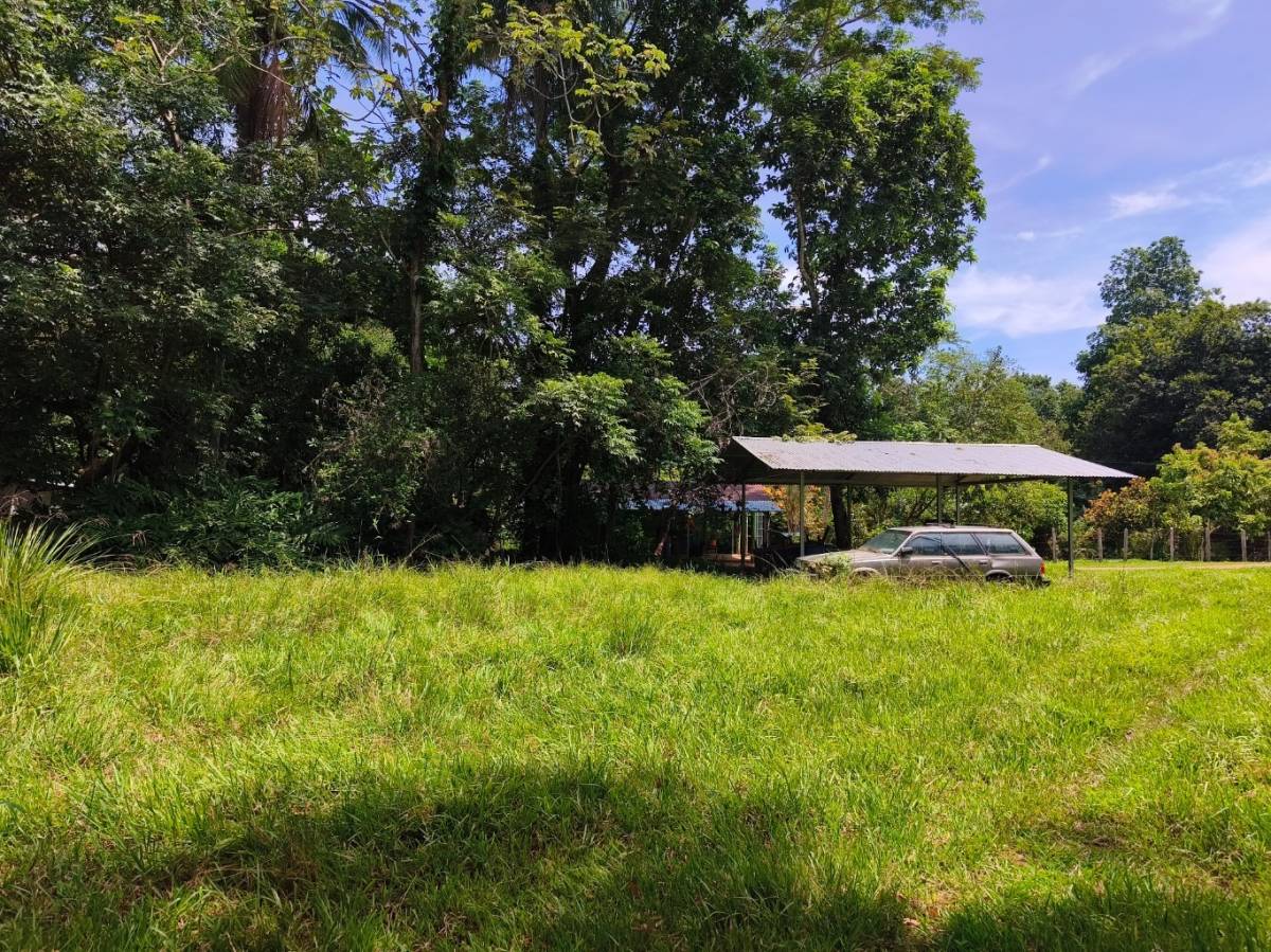 Property at Espíritu Santo