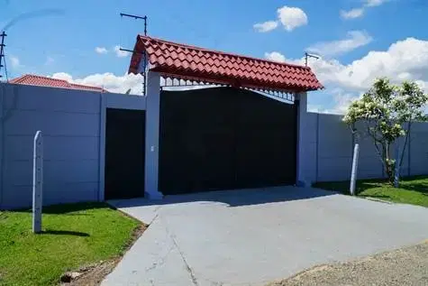 House at San Isidro del General