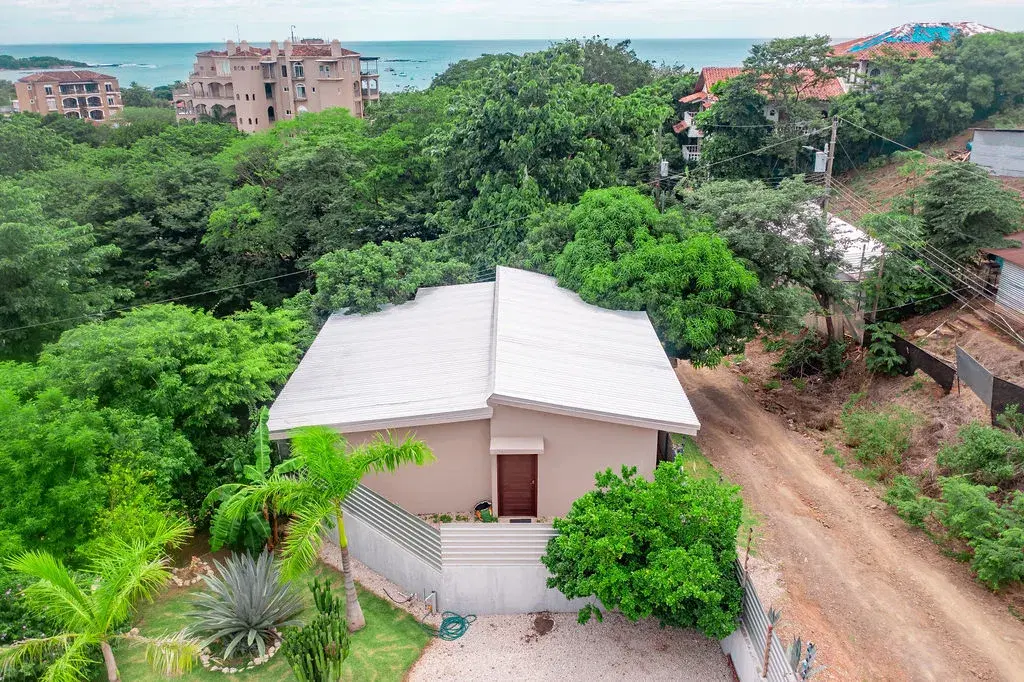 House at Tamarindo