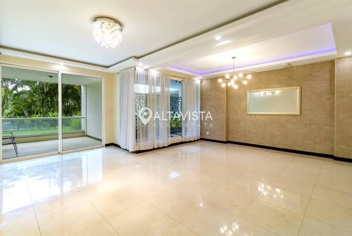 Apartamento en Escazú
