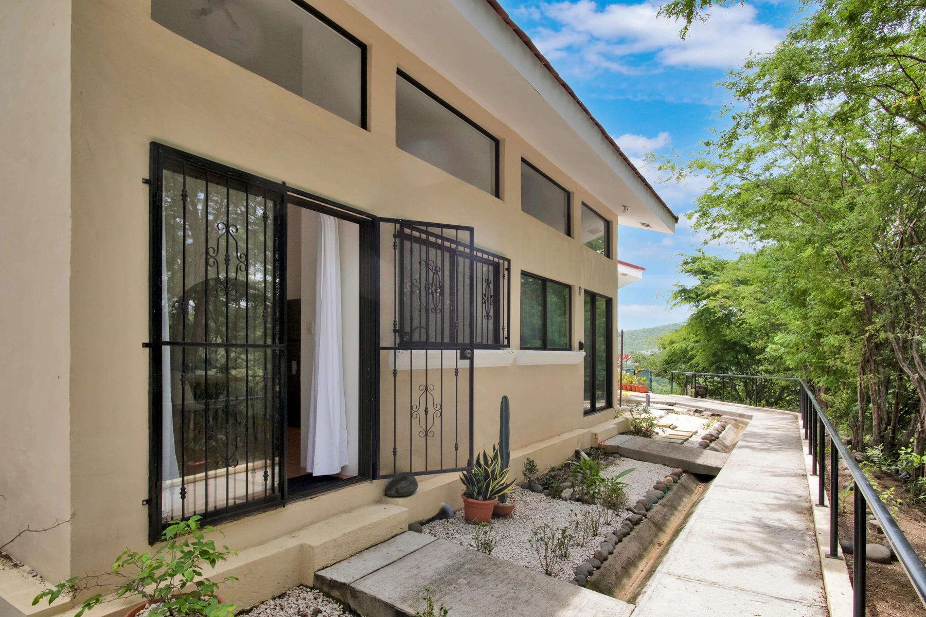 Propiedad en Sardinal