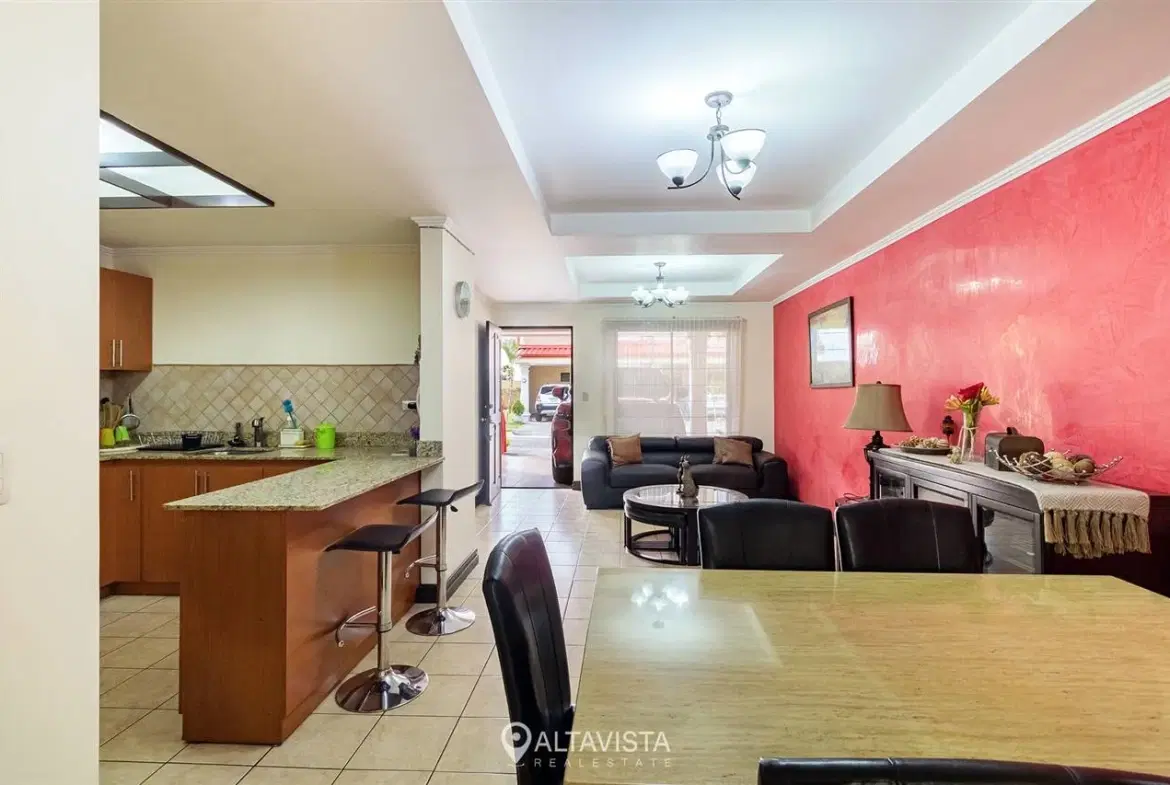 Casa en Condominio San Marino