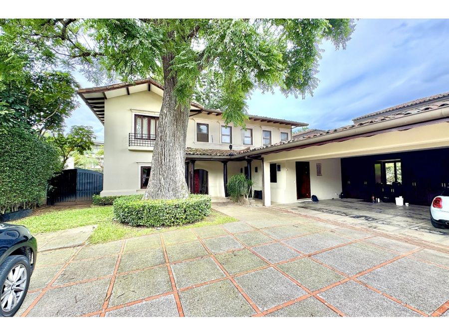 House at Hacienda Lindora