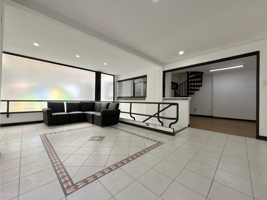 Comercial en San José