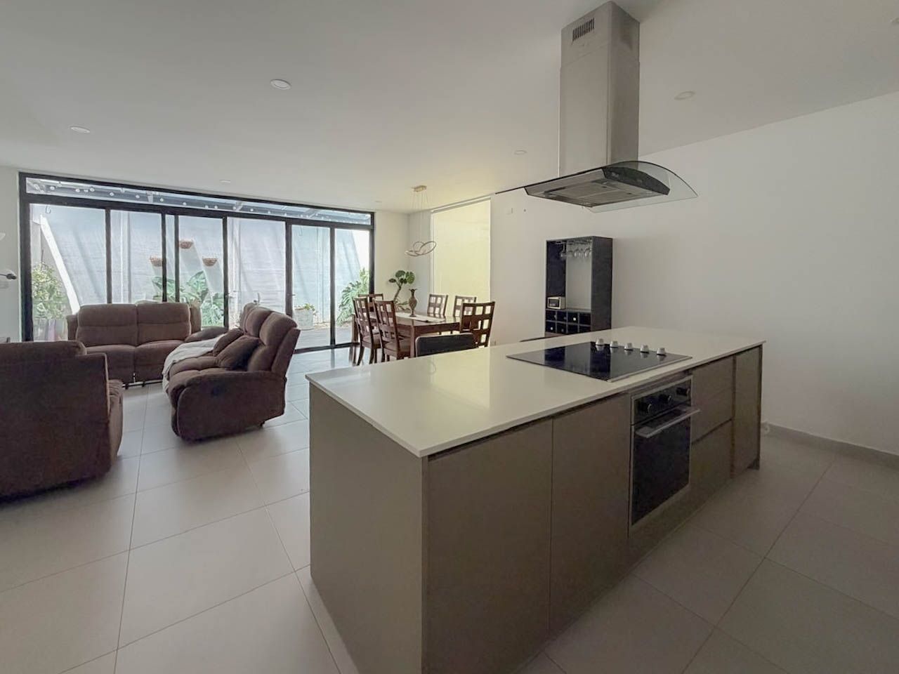 Propiedad en Condominio Santa Ana Boulevard