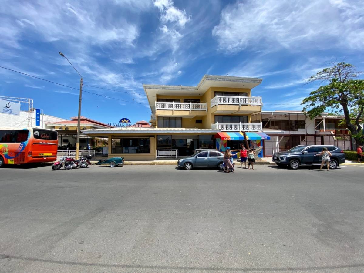 Comercial en Puntarenas