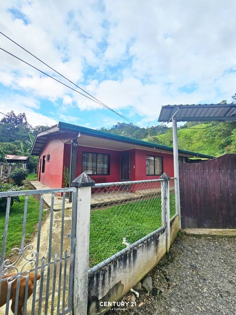 Casa en Turrialba