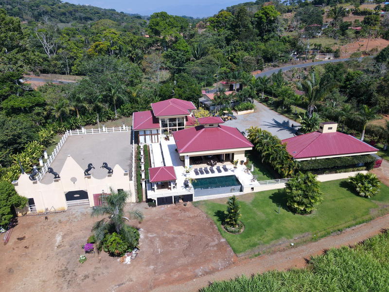 Propiedad en Daniel Flores