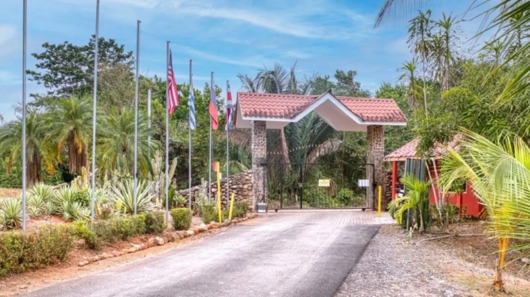 Land at Jacó