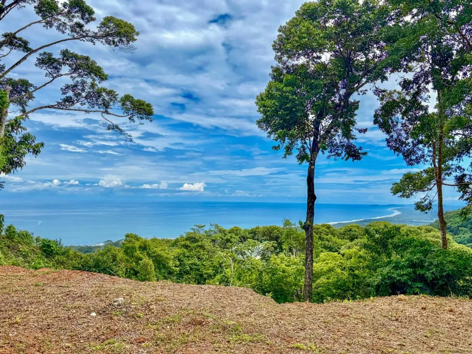 Terreno en Quepos