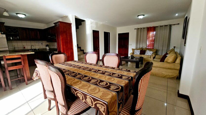 Casa en CONDOMINIO AGUA CLARA