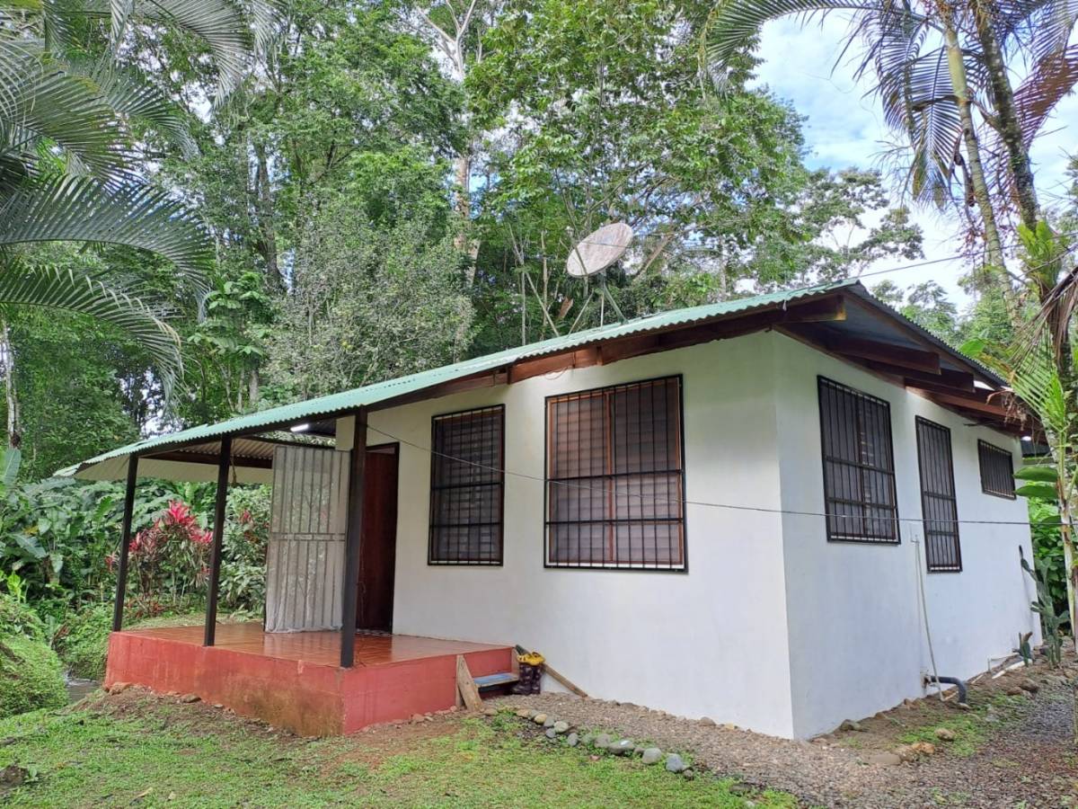 Casa en Calle Limonal