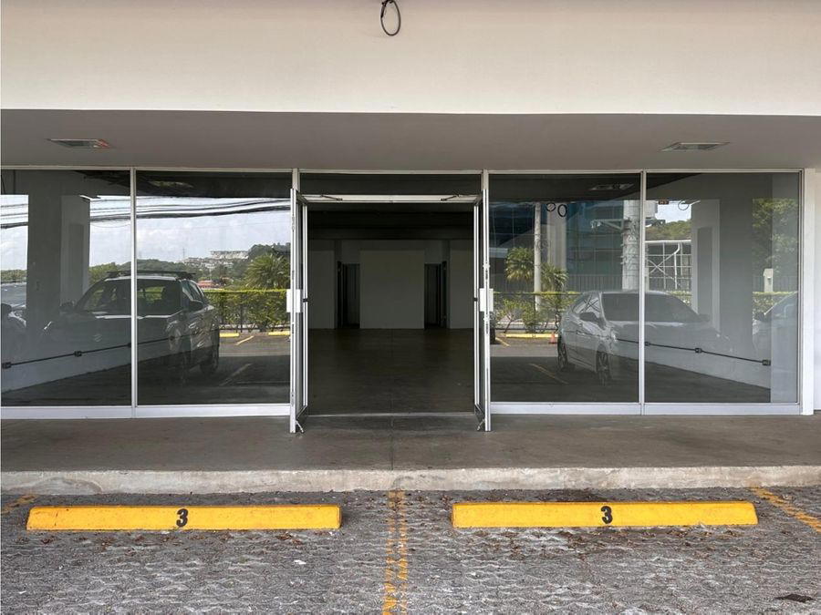 Commercial at Escazú