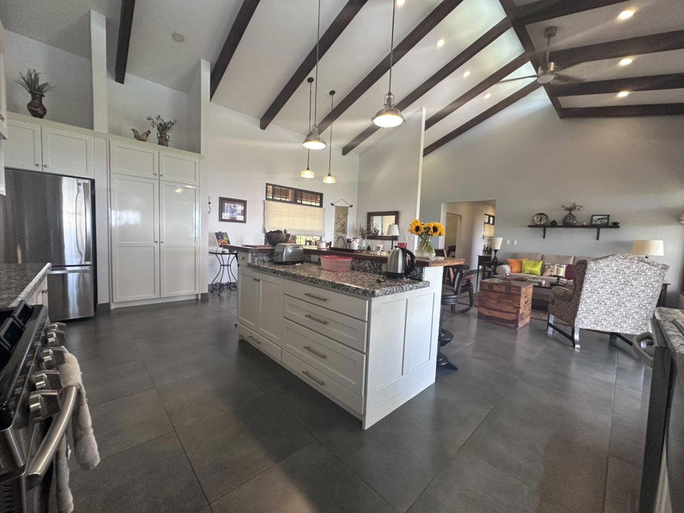 Casa amplia con vistas espectaculares al Golfo, San Ramon