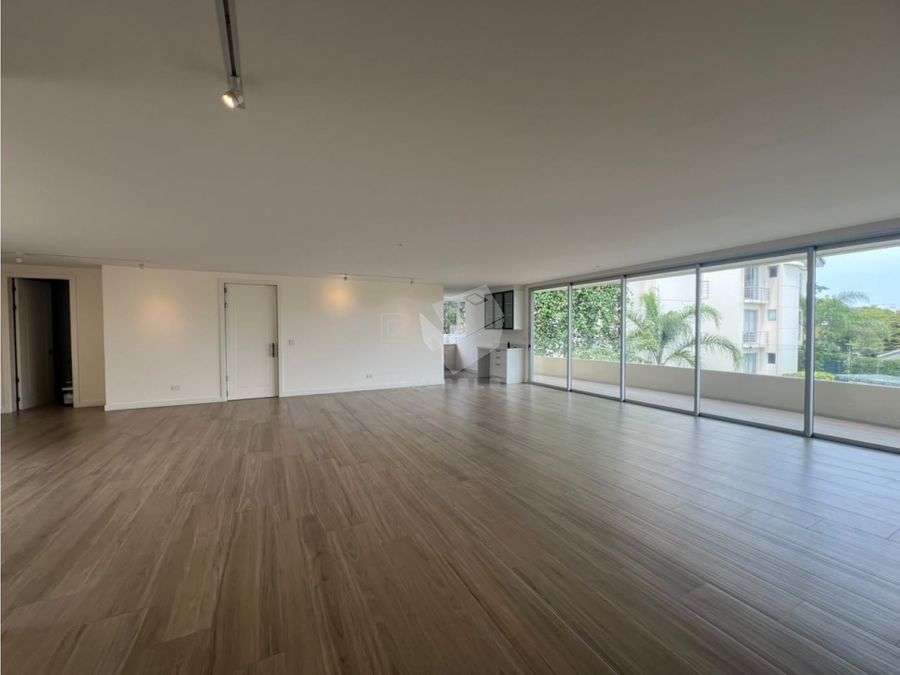 Apartamento en Piedades