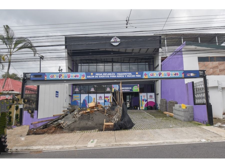 Commercial at San Rafael