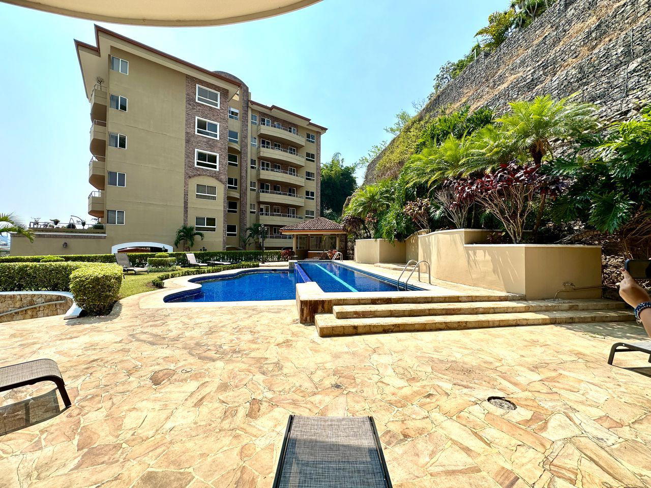 Propiedad en Valle Arriba Condominiums
