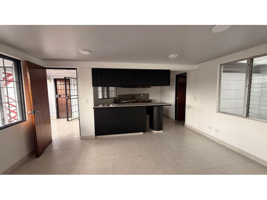 Comercial en San Pedro