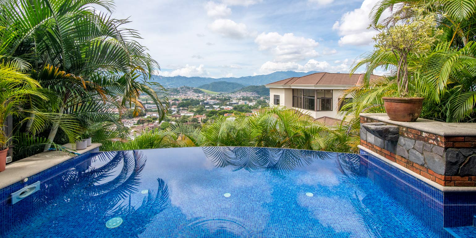 Propiedad en Condominio Hacienda Gregal