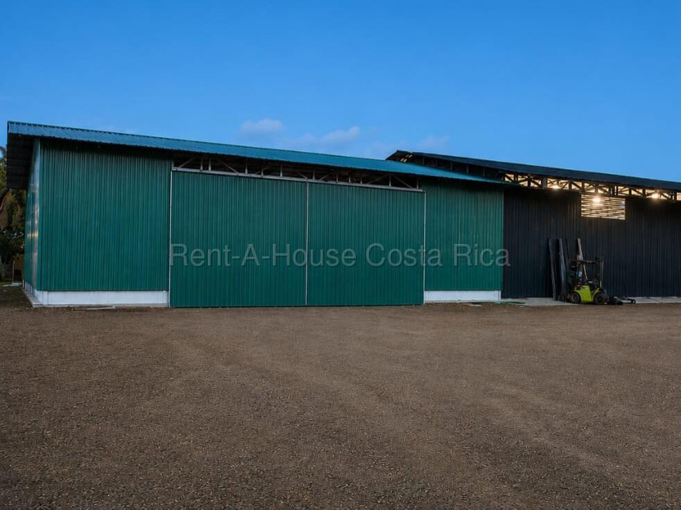 Comercial en Florencia