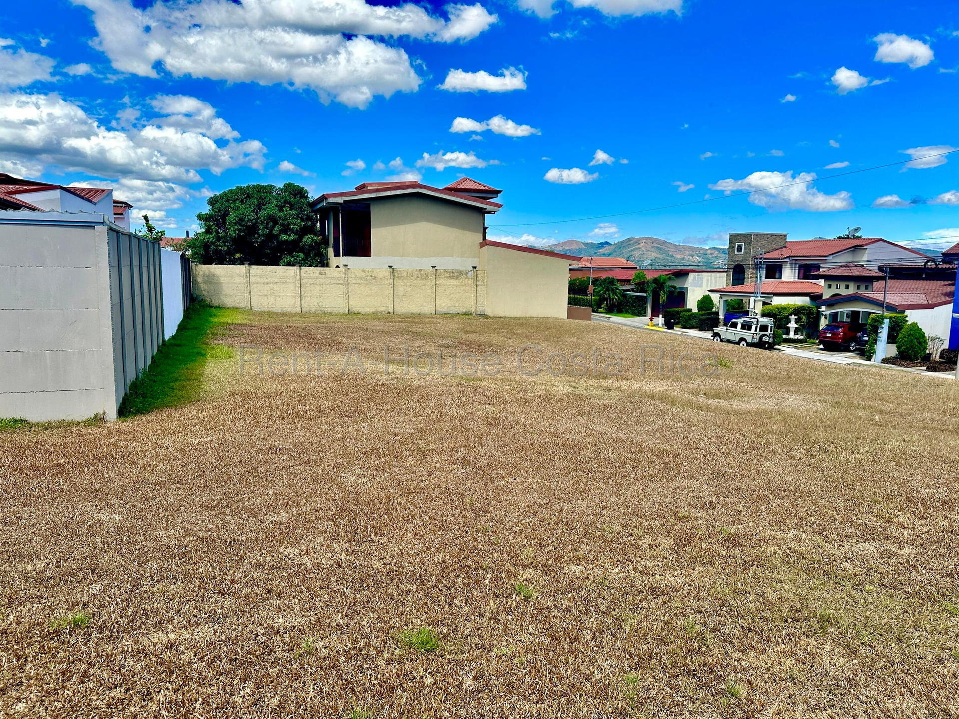 Propiedad en Condominio Lomas del Bosque