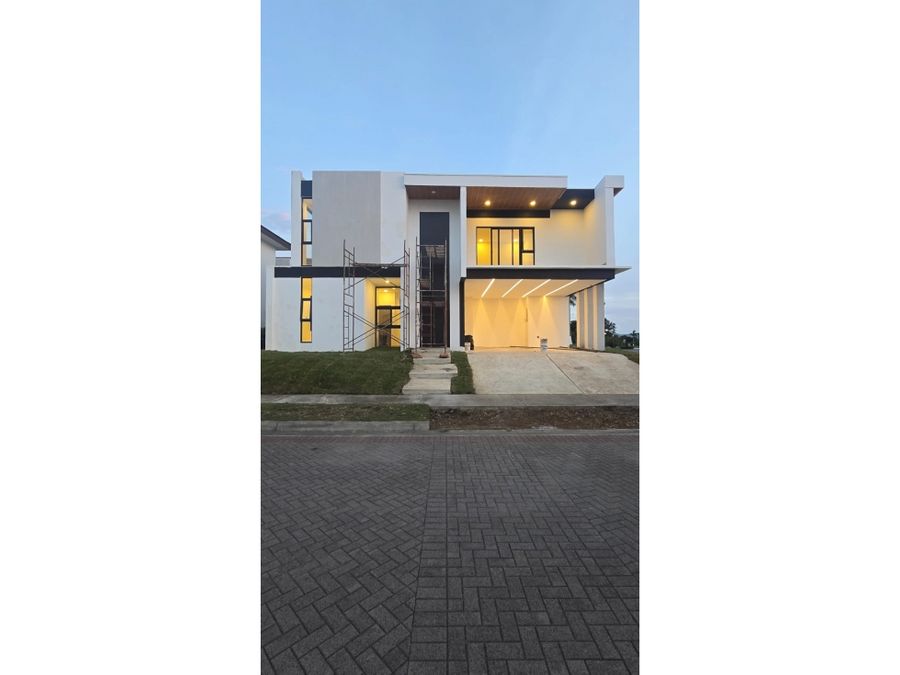 Casa en Guácima